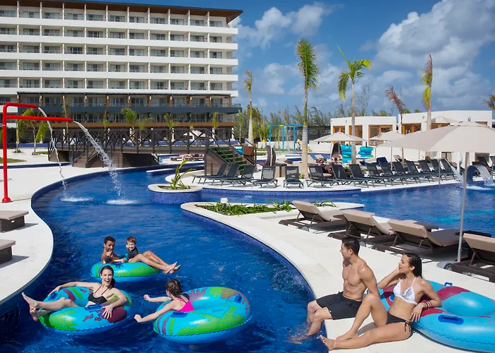 Jacuzzi hotel: Royalton Blue Waters Montego Bay, An Autograph Collection All-Inclusive Resort